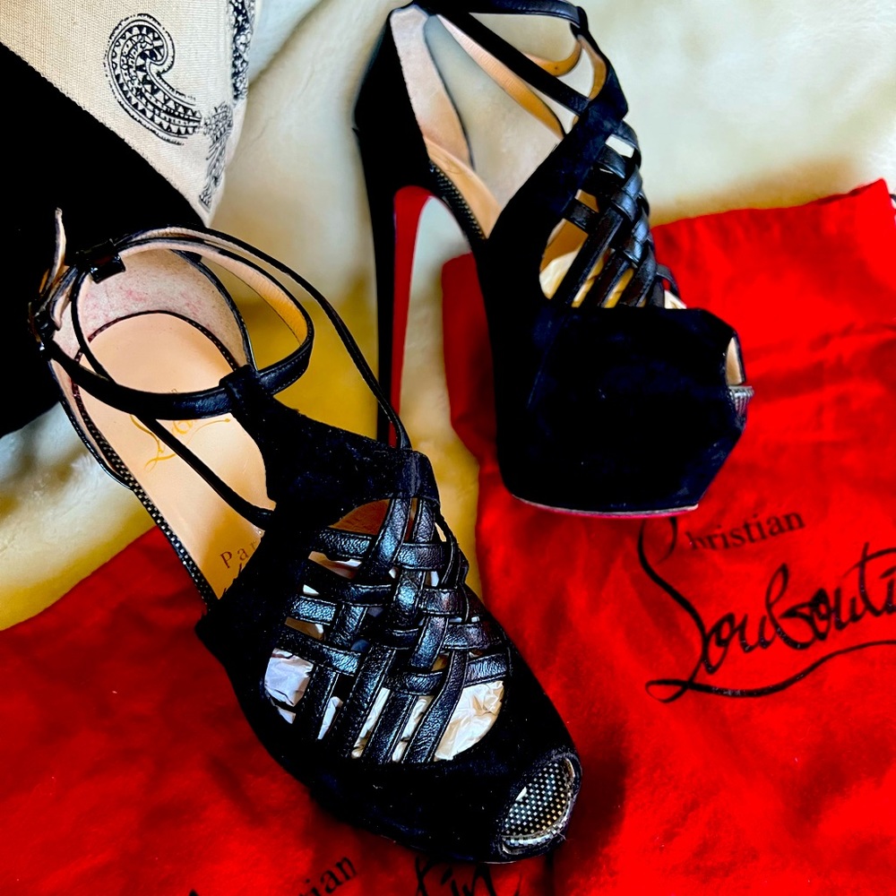 Authentic Christian Louboutin Carlota stiletto💥FLASH SALE!!💥DONT MISS DEAL💯🌟